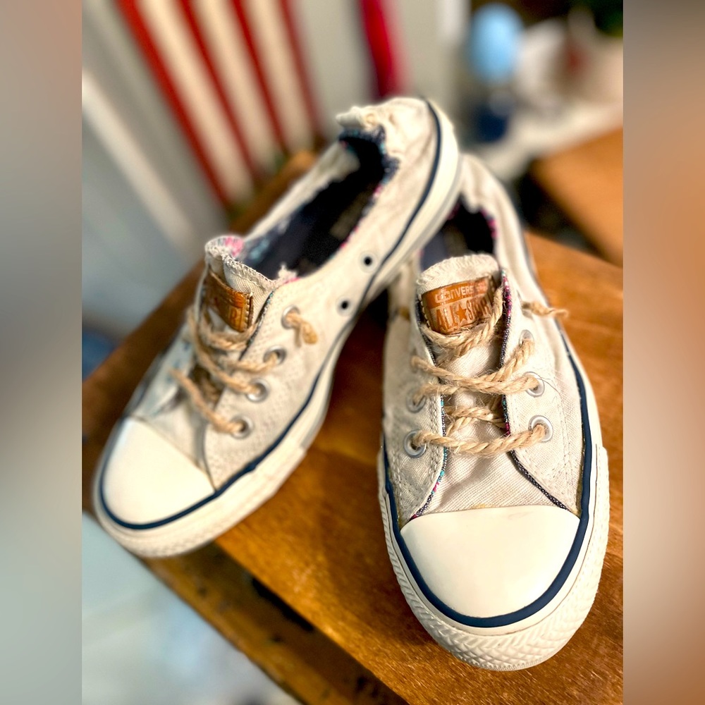 “Boat” converse women’s shoes